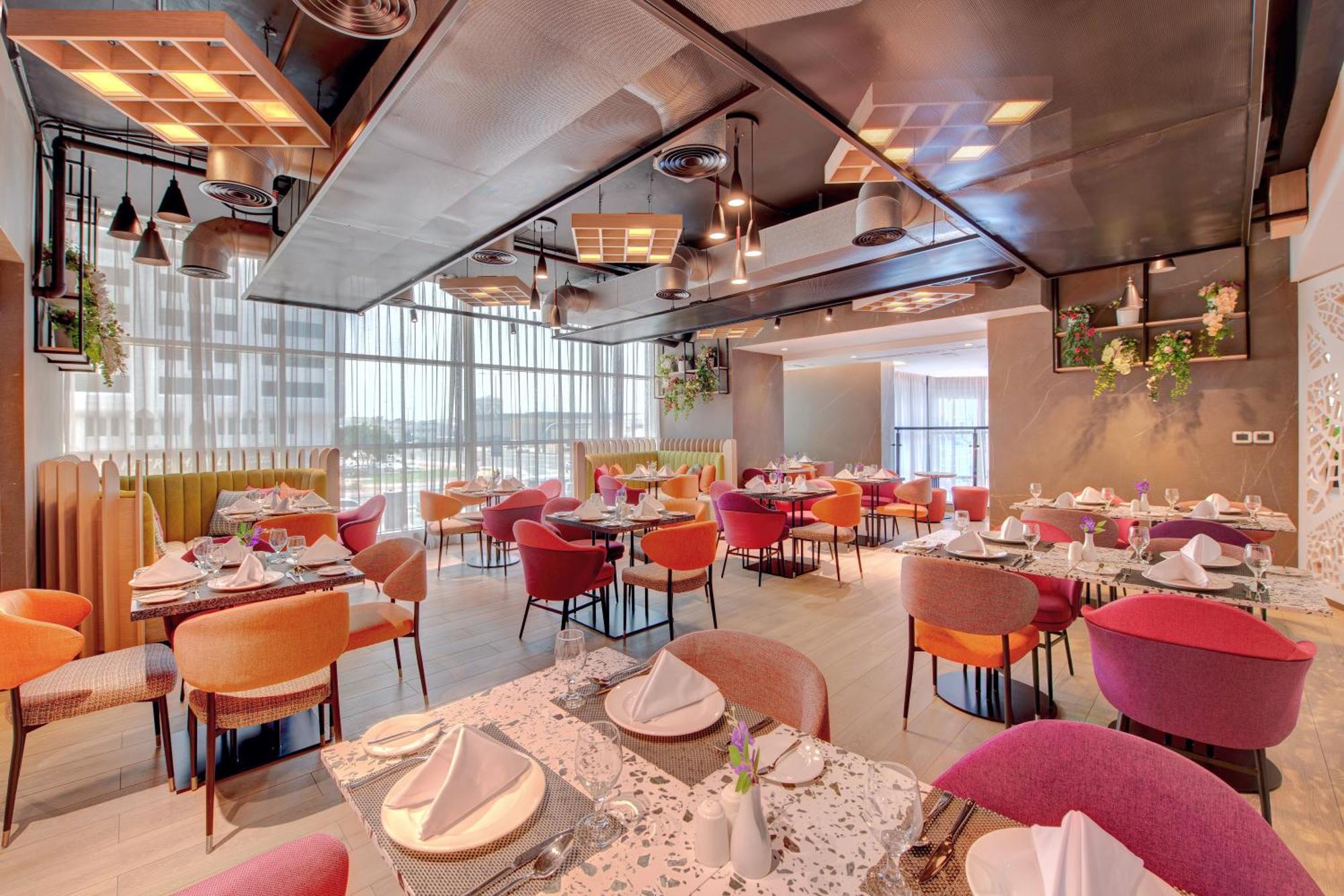 होटल La Quinta By Wyndham Al Wahda Abu Dhabi